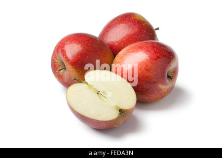 Frische rote süße Äpfel auf weißem Hintergrund Stockfoto