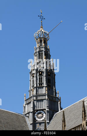 Turm der Grote Kerk - Grote Kerk - Haarlem Zentralplatz - Grote Markt Stockfoto