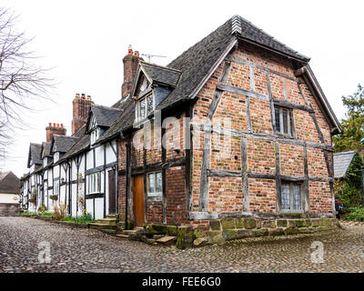 Ländlichen Fachwerk Häuser in Great Budworth, Cheshire, England, UK