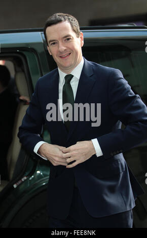 London, UK, 22. November 2015: britische konservative Partei Politiker Schatzkanzler George Osborne MP besucht die BBC Stockfoto