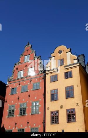 Gebäude Nr. 18 und 22 Stortorget Platz, Gamla Stan, Stockholm, Schweden Stockfoto