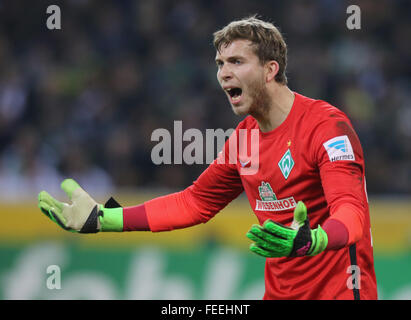 Mönchengladbach, Deutschland. 5. Februar 2016. Fußball Bandesliga, Borussia Moenchengladbach Vs SV Werder Bremen, 5. Februar 2016, Mönchengladbach, Deutschland: Torhüter Felix Wiedwald (Bremen). Bildnachweis: Jürgen Schwarz/Alamy Live-Nachrichten Stockfoto