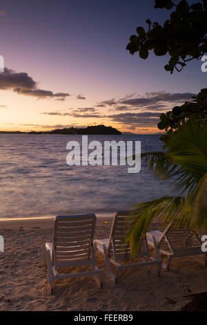 Sofitel privaten Insel in der Morgendämmerung, Bora Bora, Gesellschaftsinseln, Französisch-Polynesien Stockfoto