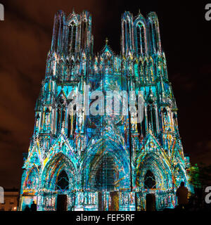 Lichtershow der Kathedrale von Reims in Reims Frankreich am 12. September 2015 Stockfoto