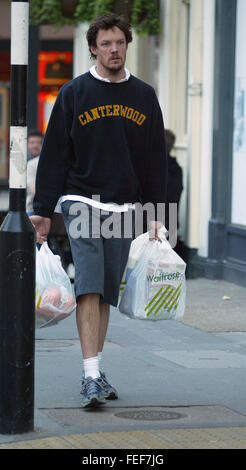 Matthew Lillard Shopping in London 3 Bilder (Kredit Bild © Jack Ludlam) Stockfoto