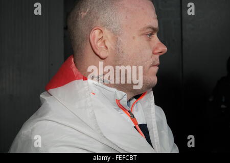 Pegida-Kundgebung am internationalen Bahnhof Birmingham, Birmingham, England am 6. Februar 2016 Stockfoto