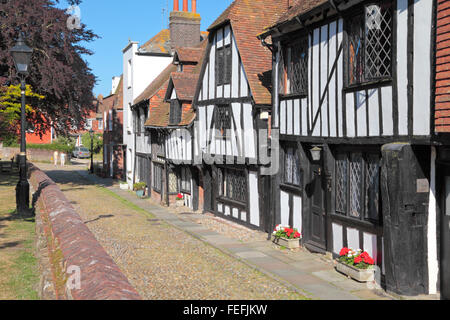 Roggen, Sussex. Mittelalterliche Fachwerkhäuser in Church Square, Rye, East Sussex, England, Vereinigtes Königreich, Großbritannien, Großbritannien Stockfoto