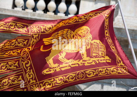 Die Stadt Venedig Flagge der Flügel Löwe von San Marco Stockfoto