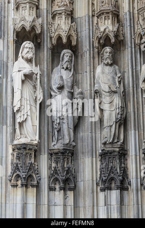 Die Kathedrale von Köln. Detail aus der Fassade Stockfoto