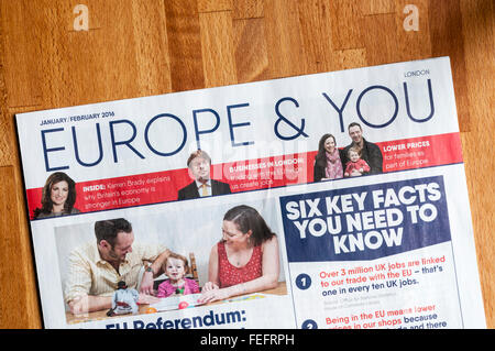 Eine pro-europäische Zeitung produziert von Großbritannien stärker in Europa, für das Vereinigte Königreich in der EU aufhalten. Stockfoto