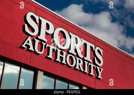 Auf 5. Februar 2016 speichern eine Sports Authority-Einzelhandel in Frederick, Maryland. Stockfoto