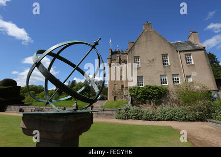 Sonnenuhr an der Crathes Castle, Aberdeenshire, Schottland, Großbritannien Stockfoto