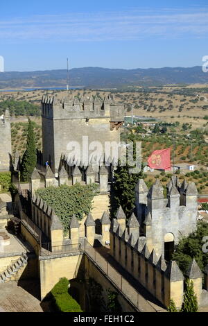 Castillo de Almodóvar del Río eine Burg muslimischer Herkunft in der Stadt Almodóvar del Río, Córdoba, Spanien Stockfoto