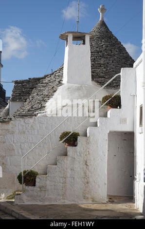 Typische Trulli in Alberobello, Apulien, Italien Stockfoto