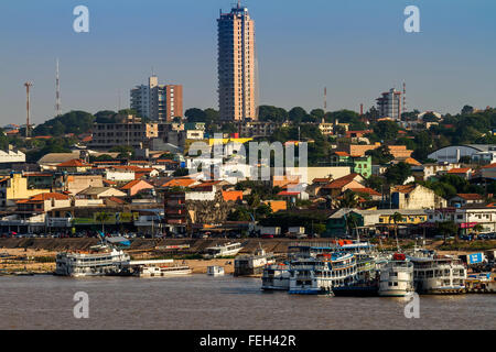 Der Blick aus dem Fluss Santarem Brasil Stockfoto