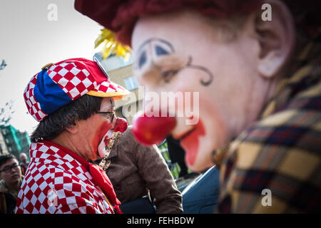 London, UK. 7. Februar 2016.  70. Jahresbericht Joseph Grimaldi Clowns International Church Service Credit: Guy Corbishley/Alamy Live-Nachrichten Stockfoto