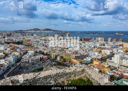 Panoramablick von Las Palmas de Gran Canaria an einem bewölkten Tag Stockfoto