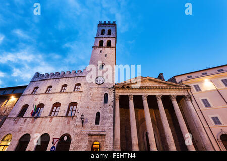 Minerva-Tempel in Assisi Stockfoto