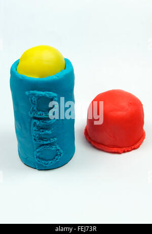 Nachahmung Roll-on Deodorant von Play-Doh gemacht. Stockfoto