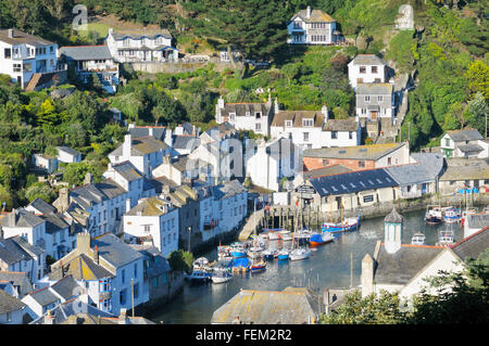 Erhöhten Blick über Polperro Hafen, Cornwall, England, UK Stockfoto