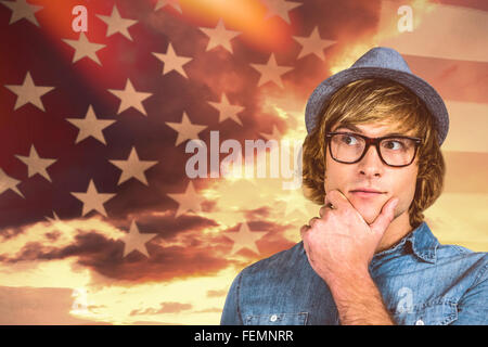 Zusammengesetztes Bild von Close Up der Hipster Mann denken Stockfoto