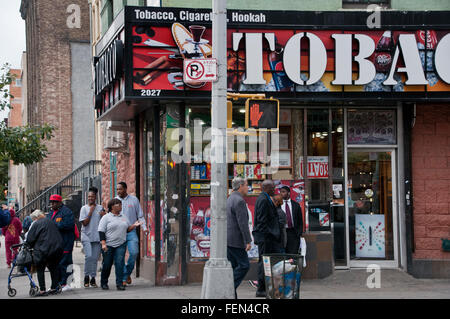 Straßenecke in Harlem New York City USA Stockfoto