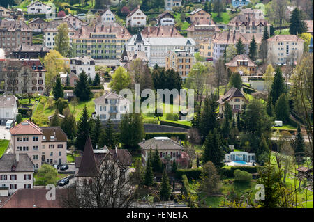 Blick von Le Locle, UNESCO World Heritage Site La Chaux-de-Fonds / Le Locle, Uhrmacherei Stadtplanung, Kanton Neuenburg, Switz Stockfoto