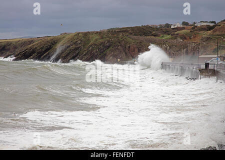 Stürmischer See am Peel Isle Of Man Stockfoto