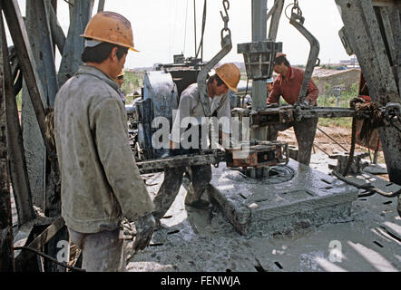 Öl gut Rigger, Ölfelder von Daqing, Provinz Heilongjiang, China Stockfoto