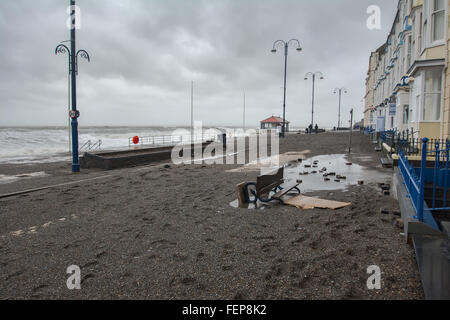 Aberystwyth, Wales, UK. 8. Februar 2016. Aberystwyth 02.08.16 Sturm Imogen trifft Aberystwyth Wales. Bildnachweis: Paul Williams/Alamy Live-Nachrichten Stockfoto