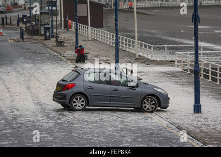 Aberystwyth, Wales, UK. 8. Februar 2016. Stürmen Sie Imogen Teige Aberystwyth, Wales. Bildnachweis: Paul Williams/Alamy Live-Nachrichten Stockfoto
