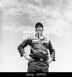 Convair b-58 Crewchief SSgt WL McGugan Bleriot Geschwindigkeit laufen Stockfoto