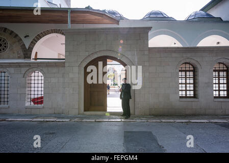 klassischen osmanischen Stil Kaiser Moschee (Careva Dzamija) aus dem 15. Jahrhundert in Sarajevo, Bosnien und Herzegowina Stockfoto