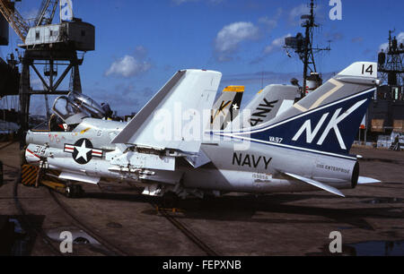 Vought A-7E Corsair II 159656 VA-97 USS Enterprise NAS Alameda Stockfoto