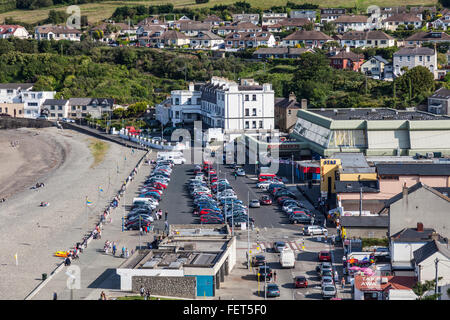 Erhöhten Blick nach Norden entlang der Strand Road und der Promenade, Bray, County Wicklow, Irland. Stockfoto