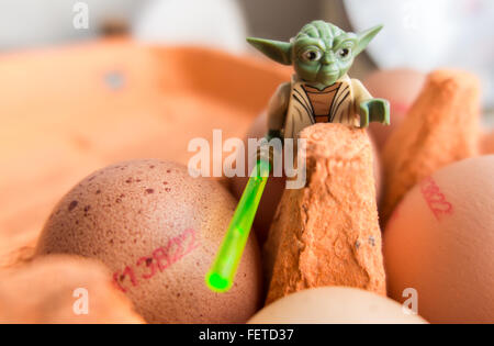 LEGO, Star Wars, Yoda, Eiern, Ostern, saisonale Stockfoto