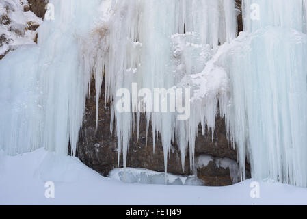 Eisfall, Sachalin, Russland. Stockfoto