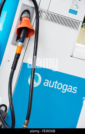 Autogas / Flüssiggas Pumpe an einer Tankstelle Stockfoto