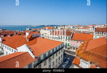 Portugal, Lissabon, Blick auf dem Dach des Zentrums von Lissabon von den Hängen des Castelo de Sao Jorge Stockfoto