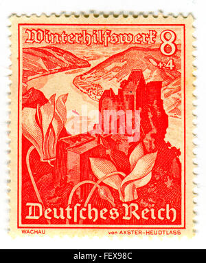 GOMEL, Weißrussland - Februar 2016: Eine Briefmarke gedruckt in Deutschland zeigt Bild des Fonds für den Winter, ca. 1943. Stockfoto