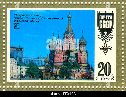 Eine Briefmarke gedruckt in USSR zeigt Bild von der Kathedrale von Wassili der Seligen, allgemein bekannt als Basilius Kathedrale, ist eine chur Stockfoto