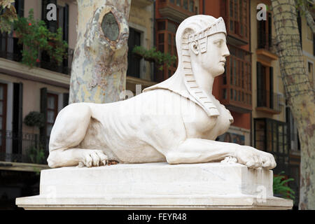 Statue am Passeig des Born, Palma De Mallorca, Mallorca, Balaeric Inseln, Spanien, Europa Stockfoto