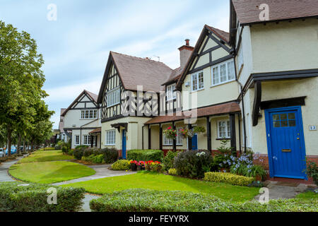 Attraktives Gehäuse am Port Sunlight von William Lever, 1. Viscount Leverhulme zur Verfügung gestellt. Stockfoto