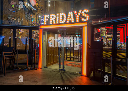 TGI Fridays Restaurant Liverpool One Shopping Centre Liverpool Stockfoto