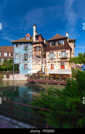 Blick auf La Petite Venise oder klein-Venedig, Viertel, Altstadt, Colmar, Elsass, Frankreich Stockfoto