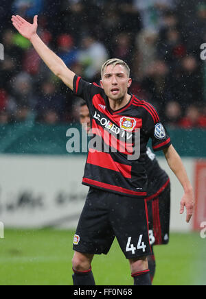 Leverkusen, Deutschland. 9. Februar 2016. Fußball, Deutsch Soccer Cup, zuletzt acht, Leverkusen, 9. Februar 2016, Bayer 04 Leverkusen - SV Werder Bremen: Kevin Kampl (Leverkusen) Gesten.         Bildnachweis: Jürgen Schwarz/Alamy Live-Nachrichten Stockfoto