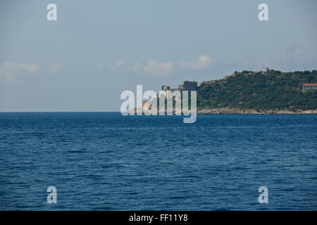 Montenegro-Befestigungen am Eingang zur Bucht von Herceg Novi, Dörfer, Berge, Mamula, Festung, Lustica Halbinsel, Montenegro Stockfoto