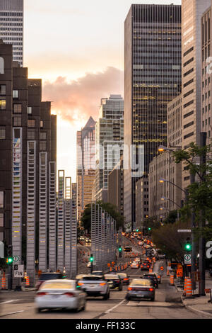 Hochhäuser in Stadtlandschaft, Montreal, Quebec, Kanada Stockfoto