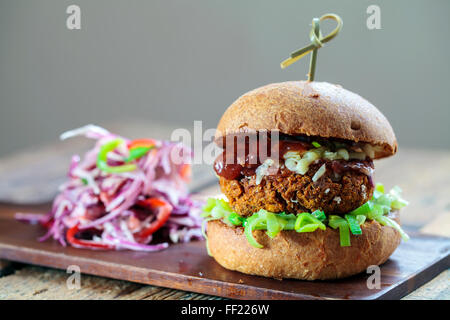Quinoa-Butternut-Kürbis-burger Stockfoto