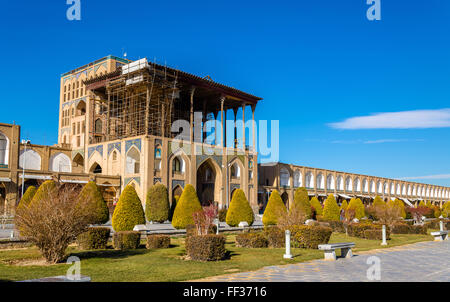 Ali Qapu Palast auf Naqsh-e Jahan Quadrat in Isfahan, Iran Stockfoto